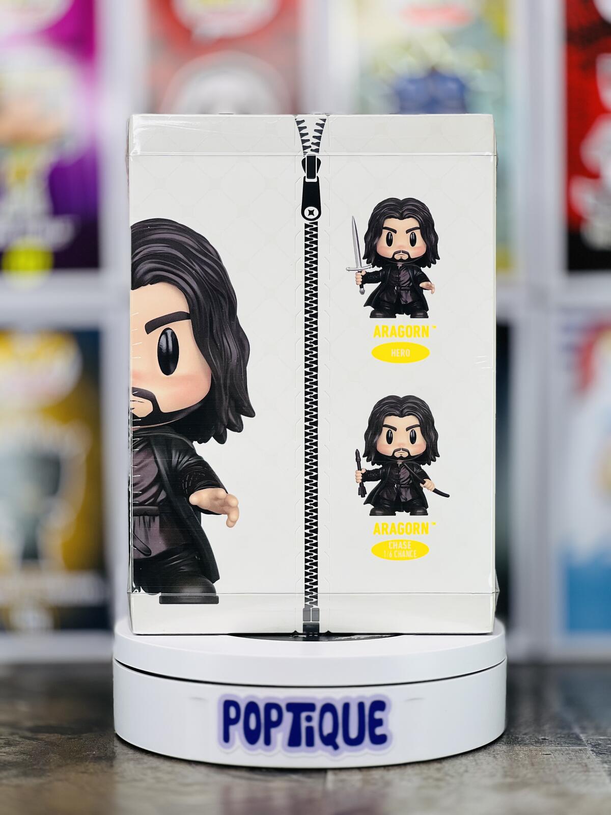 The Lord of the Rings Aragorn with Sword Pix!