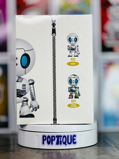 Thrilljoy The Wild Robot Pix! Roz Collectible Figure